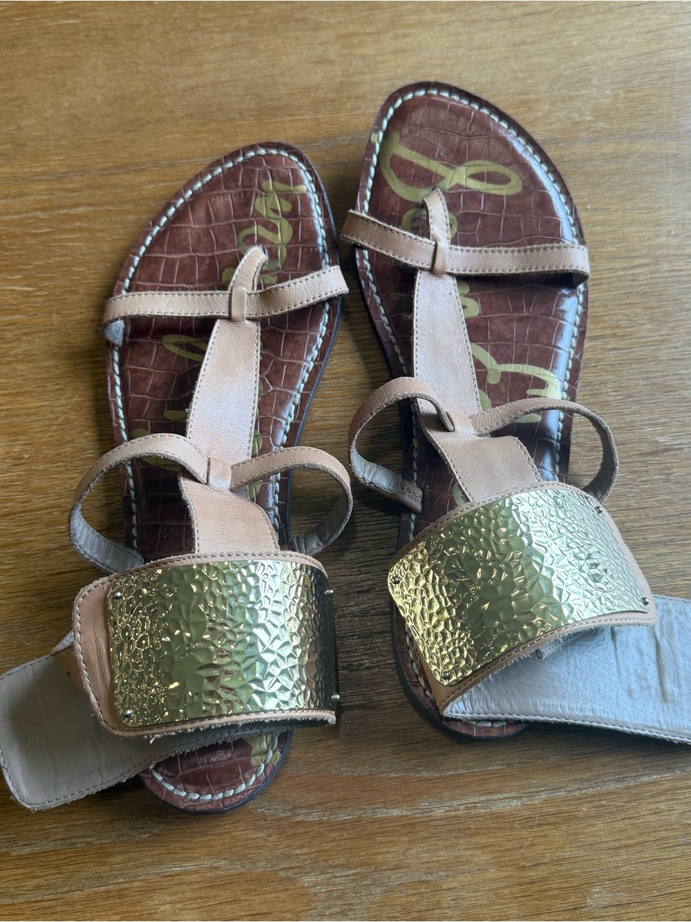 Sam Edelman Sandals with Gold Accent Brown Leather T-Strap Sandals 9.5